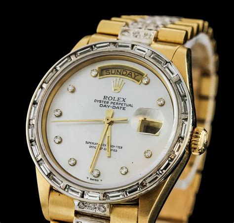 rolex 18kt date watch.